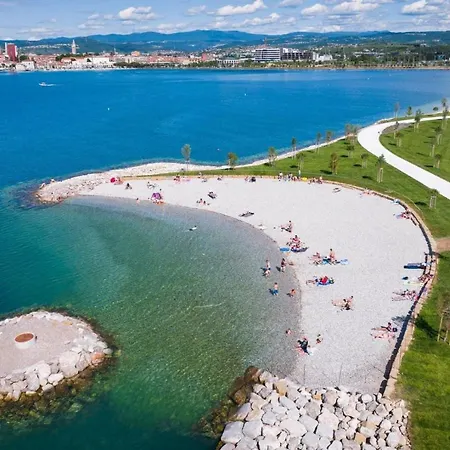 Apartma Ana Koper Zewnętrze zdjęcie