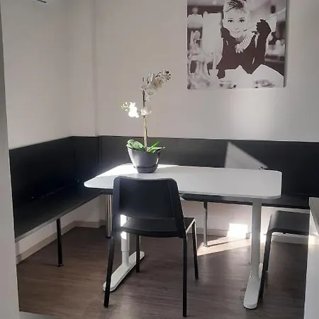 Apartma Ana Koper Zewnętrze zdjęcie